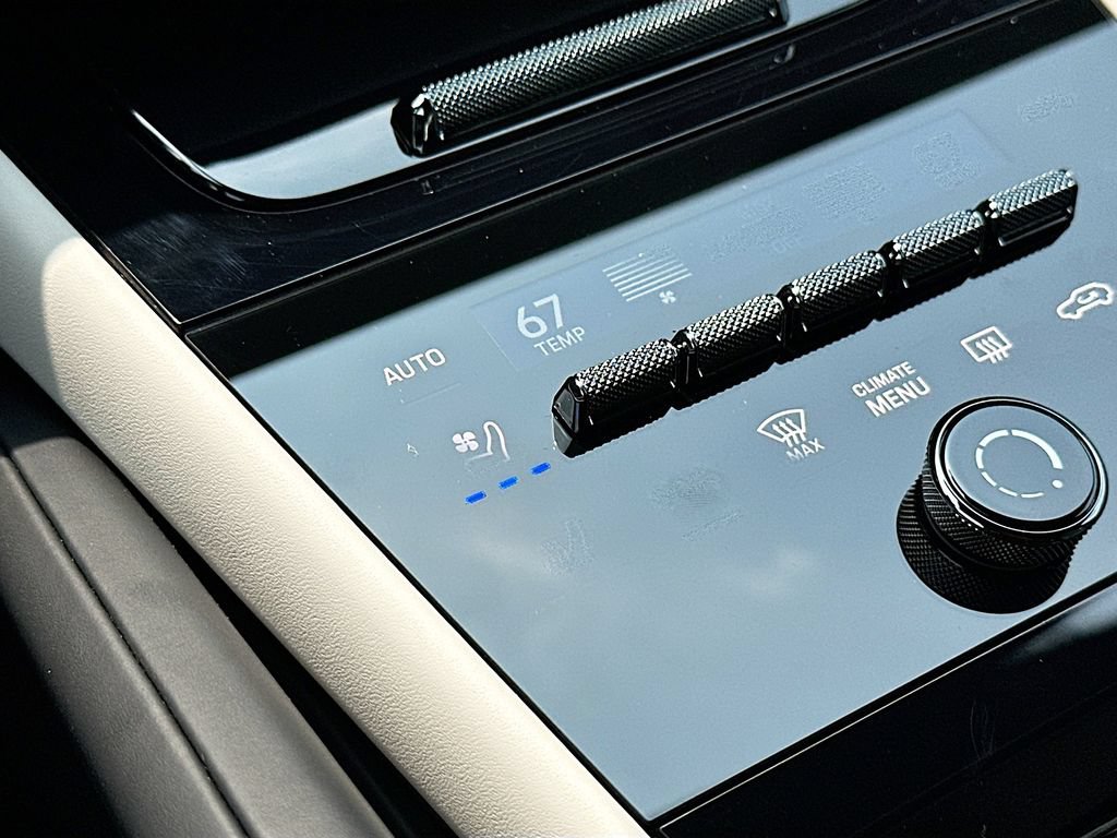 New 2026 Porsche Cayenne AWD/4WD image 23