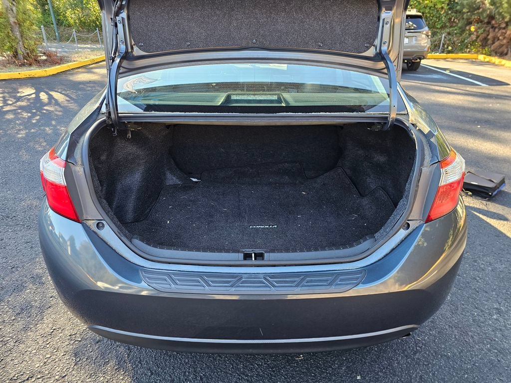 Used 2016 Toyota Corolla S FWD image 14