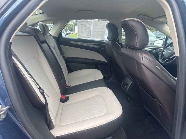 Used 2019 Ford Fusion SE w/ Equipment Group 151A image 13