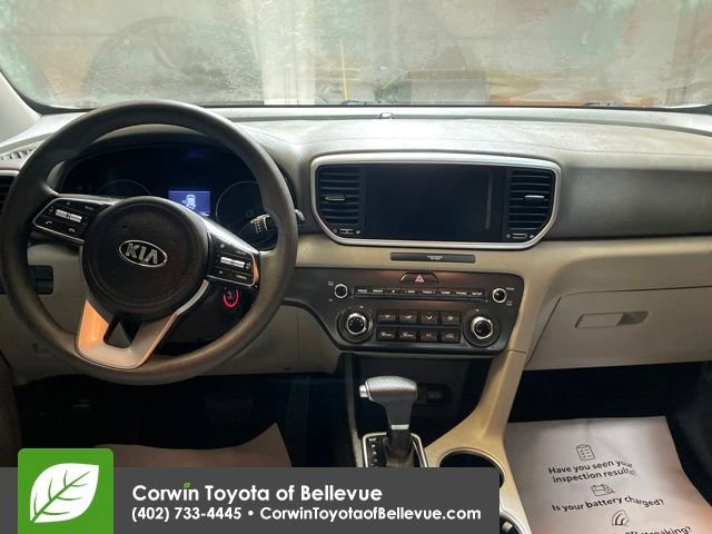 Used 2020 Kia Sportage LX image 12