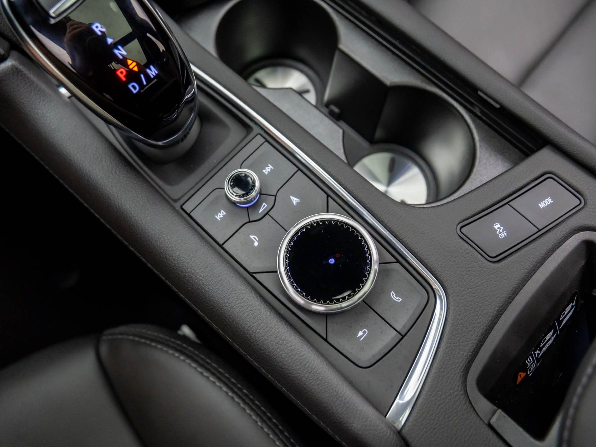 New 2025 Cadillac XT5 Premium Luxury image 28