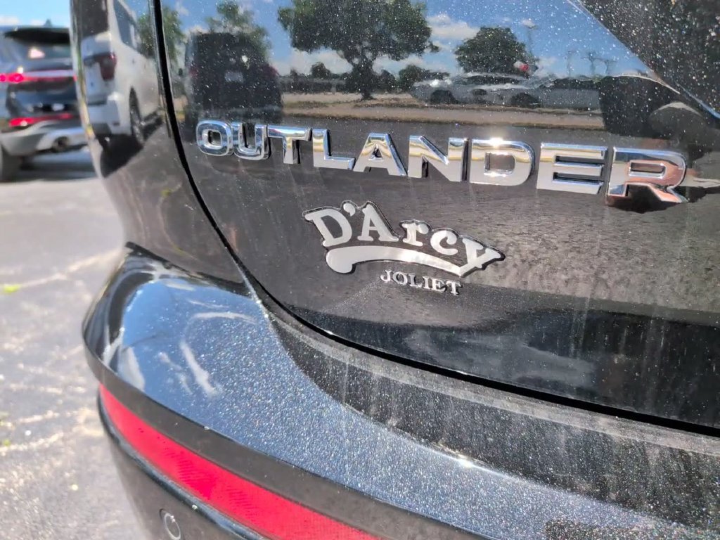 New 2026 Mitsubishi Outlander ES AWD/4WD image 11