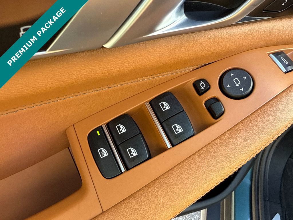 Used 2024 BMW X5 sDrive40i w/ Parking Assistance Package image 18