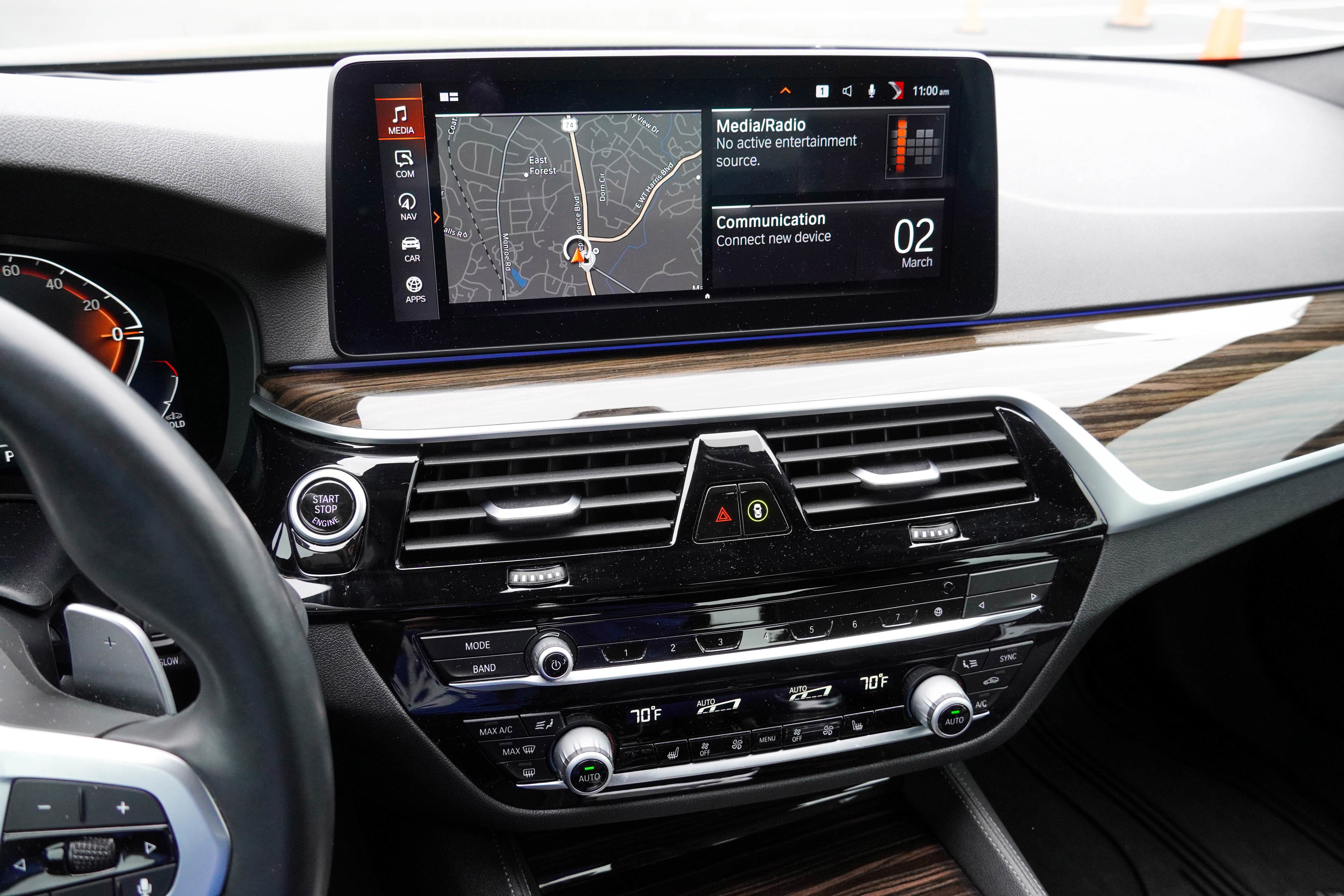 Used 2021 BMW 540i w/ M Sport Package image 26