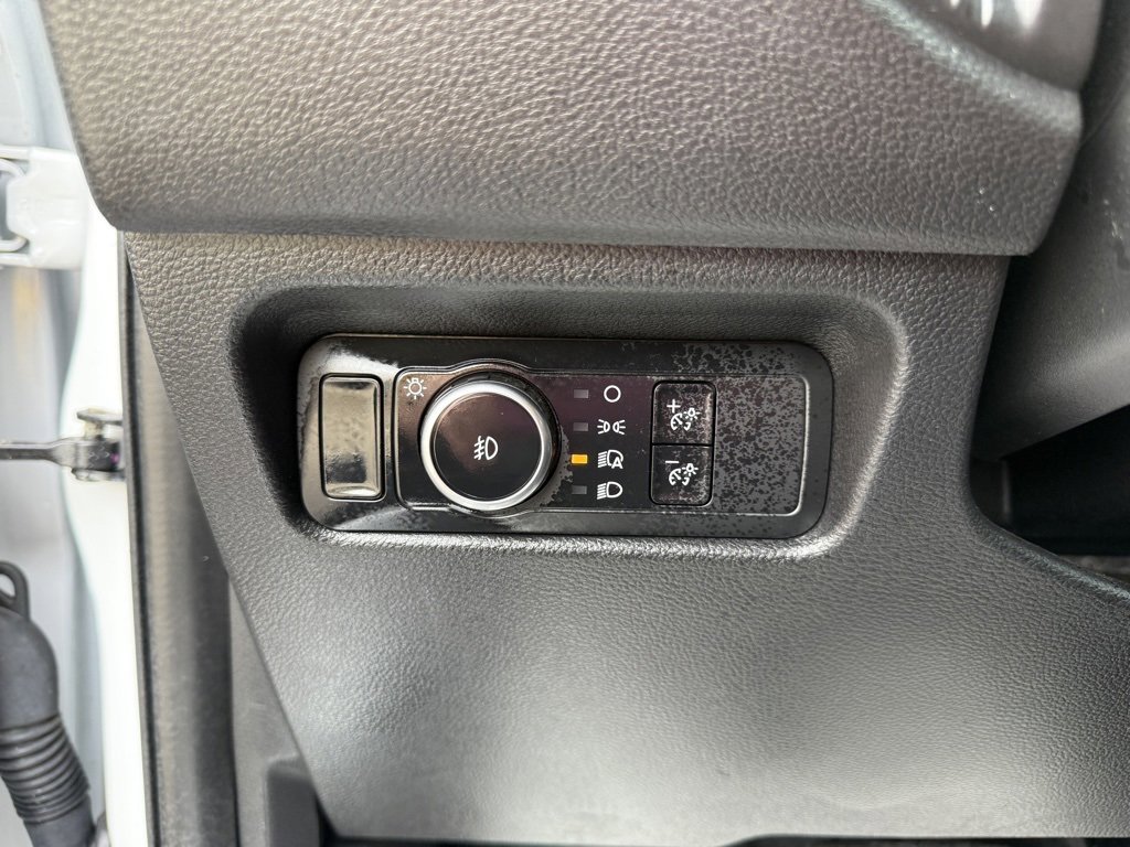 Used 2024 Ford Ranger XL image 17