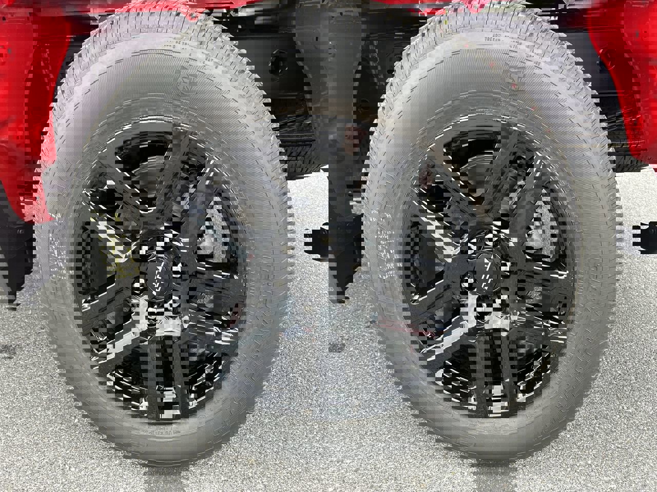 New 2026 Chevrolet Silverado 1500 Custom w/ Rally Edition image 10