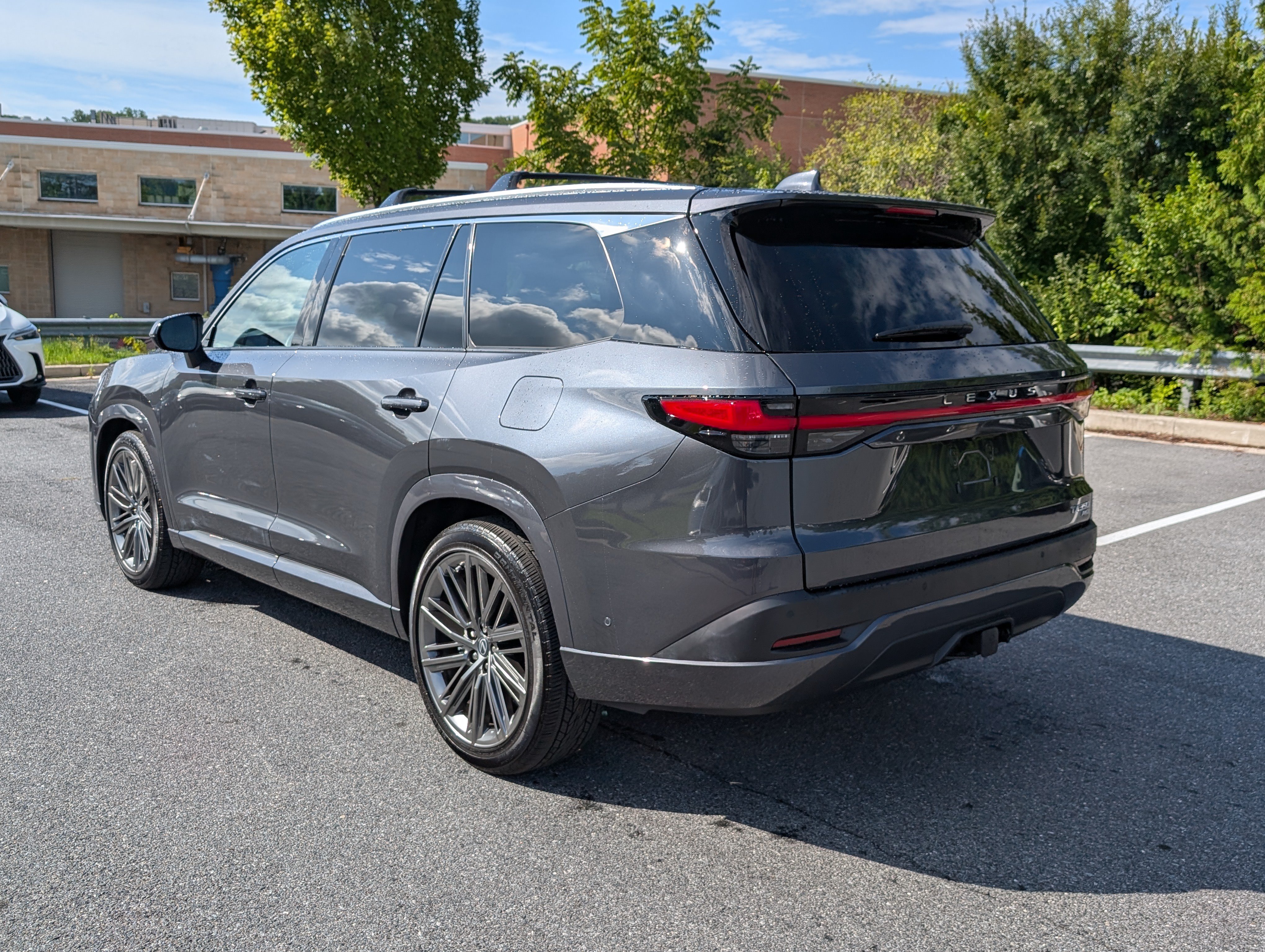 Used 2026 Lexus TX 350 AWD w/ Technology Package image 5