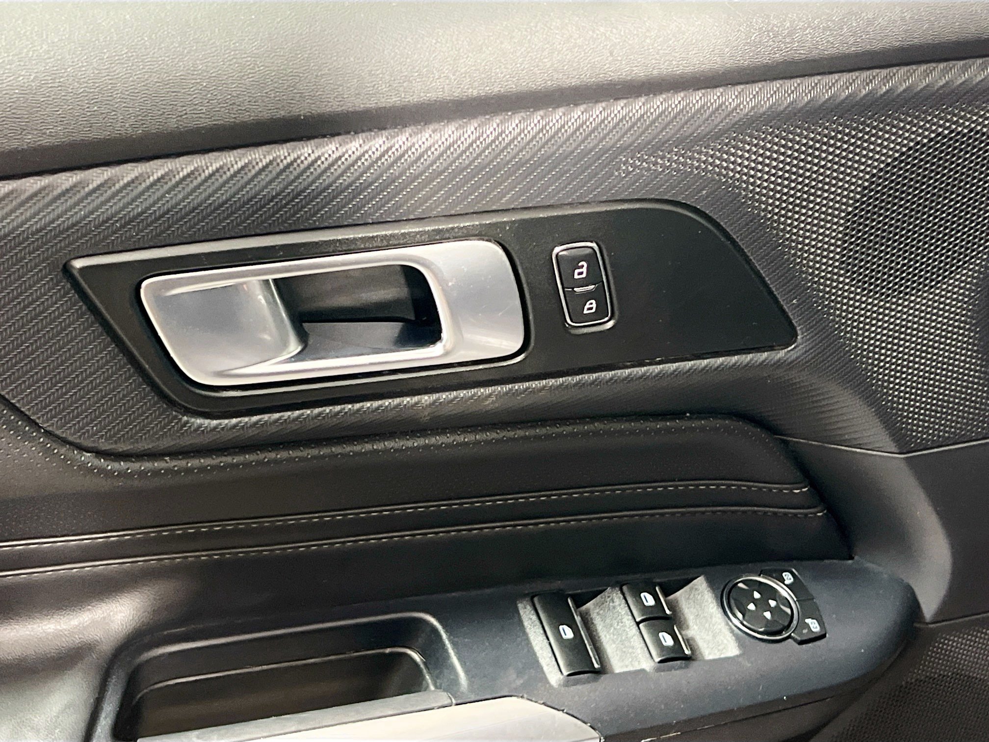 Used 2024 Ford Mustang Premium RWD image 16