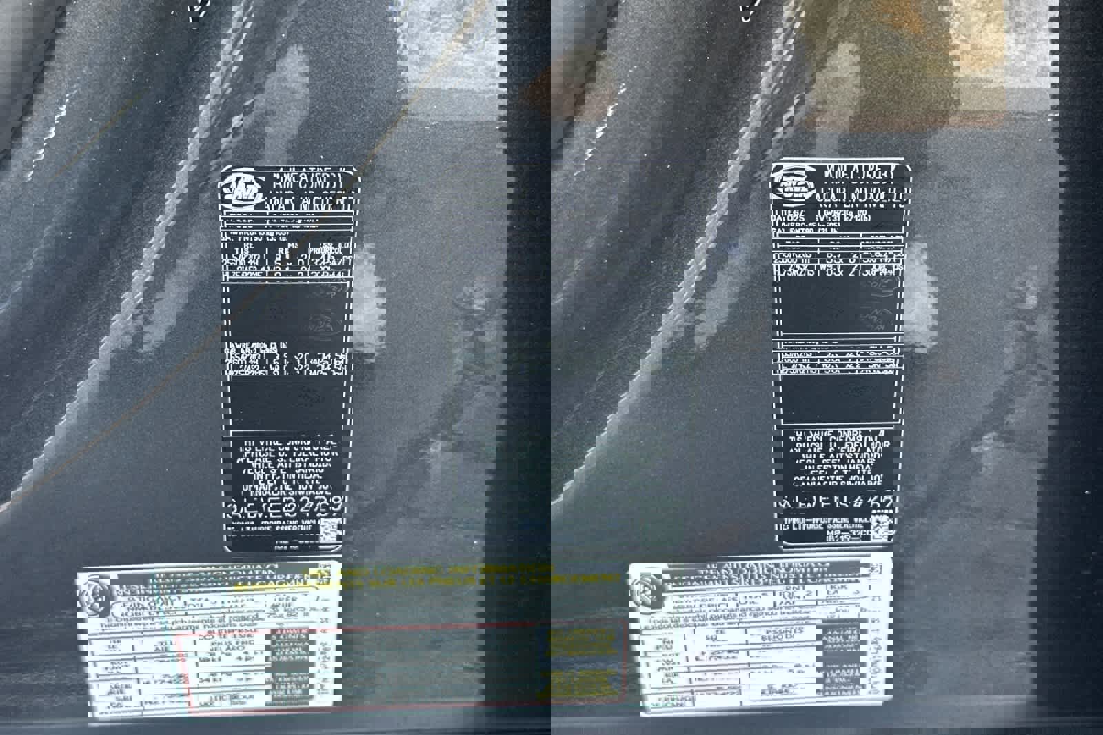 Used 2025 Land Rover Defender 110 V8 image 36