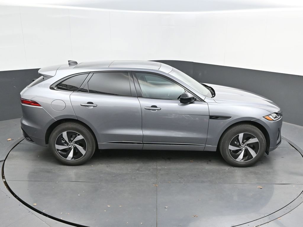 New 2026 Jaguar F-PACE R-Dynamic S image 34