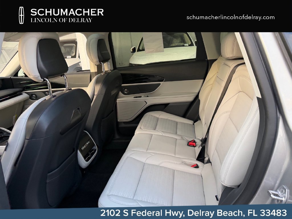 New 2026 Lincoln Nautilus Reserve AWD/4WD image 13