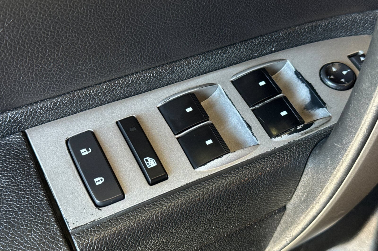 Used 2011 Chevrolet Silverado 1500 LT w/ All-Star Edition RWD image 13
