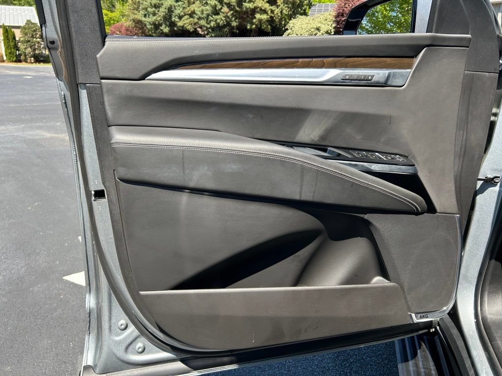 Used 2025 Cadillac Escalade Sport Platinum w/ LPO, Floor Liner Package AWD/4WD image 69