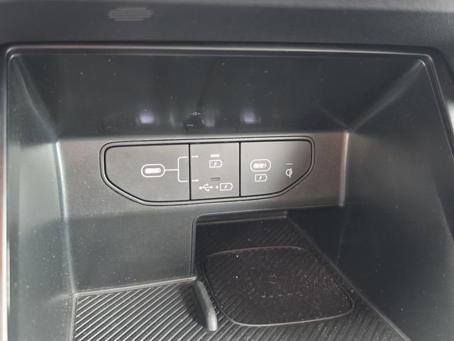 Certified 2026 Kia Sorento S FWD image 28