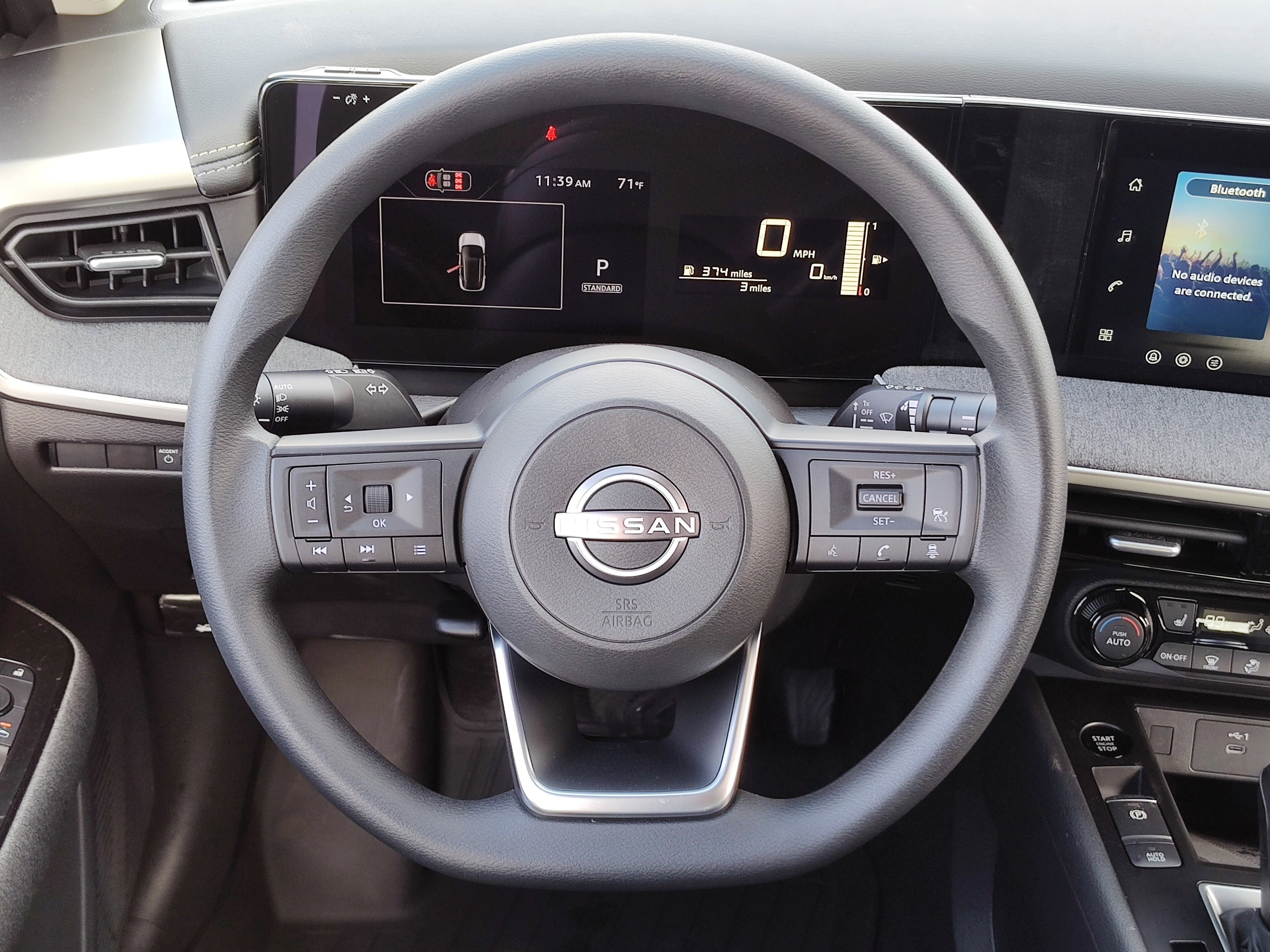 New 2026 Nissan Kicks SV w/ SV Premium Package image 7