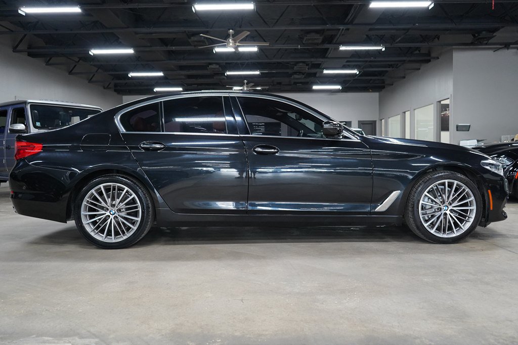 Used 2017 BMW 540i RWD image 6