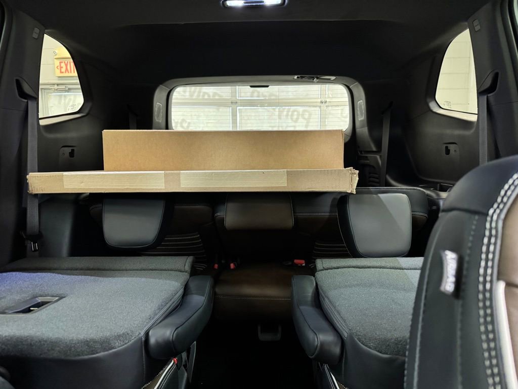 New 2026 GMC Acadia Denali Ultimate w/ LPO, Floor Liner Package image 15