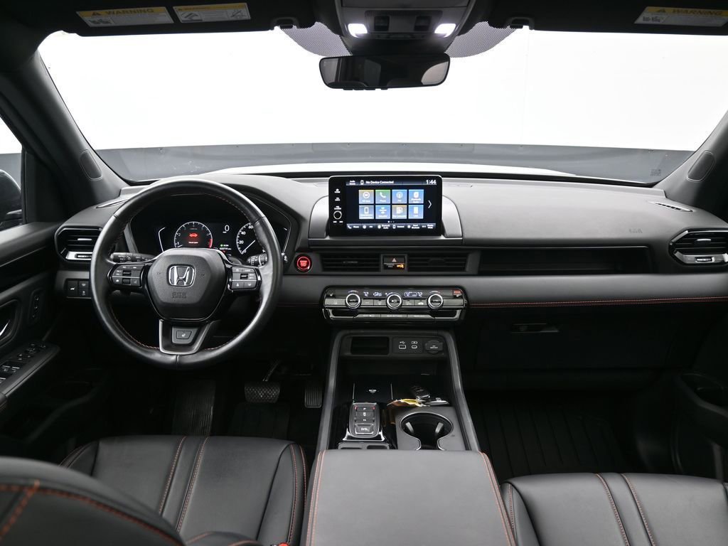 Certified 2023 Honda Pilot TrailSport image 23