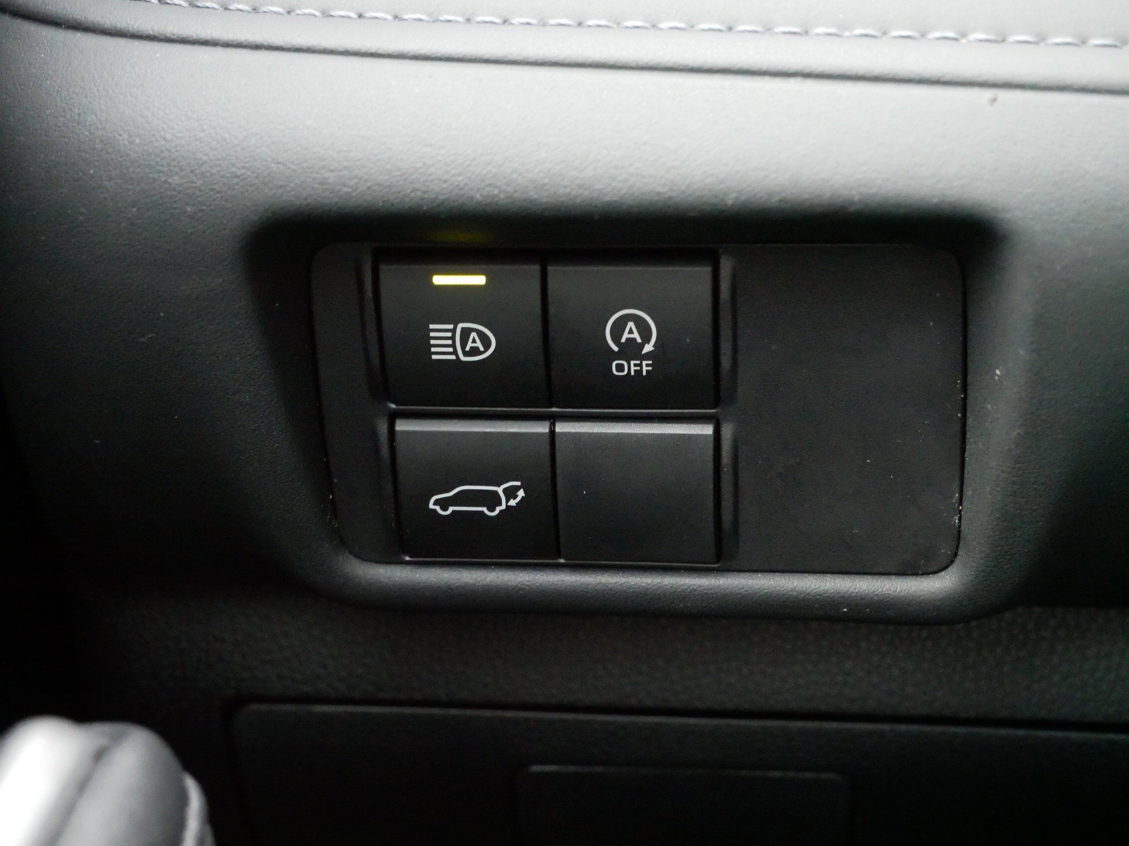 Certified 2024 Toyota Highlander XLE image 26