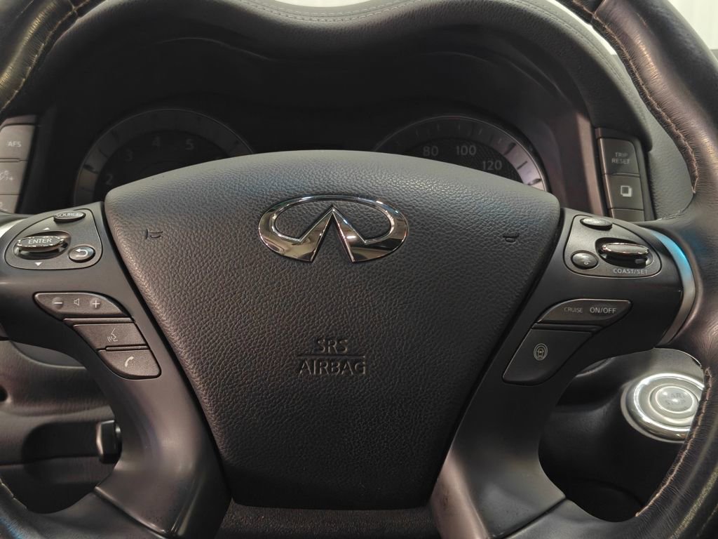 Used 2015 INFINITI Q70 L 3.7 w/ Deluxe Touring Package image 44