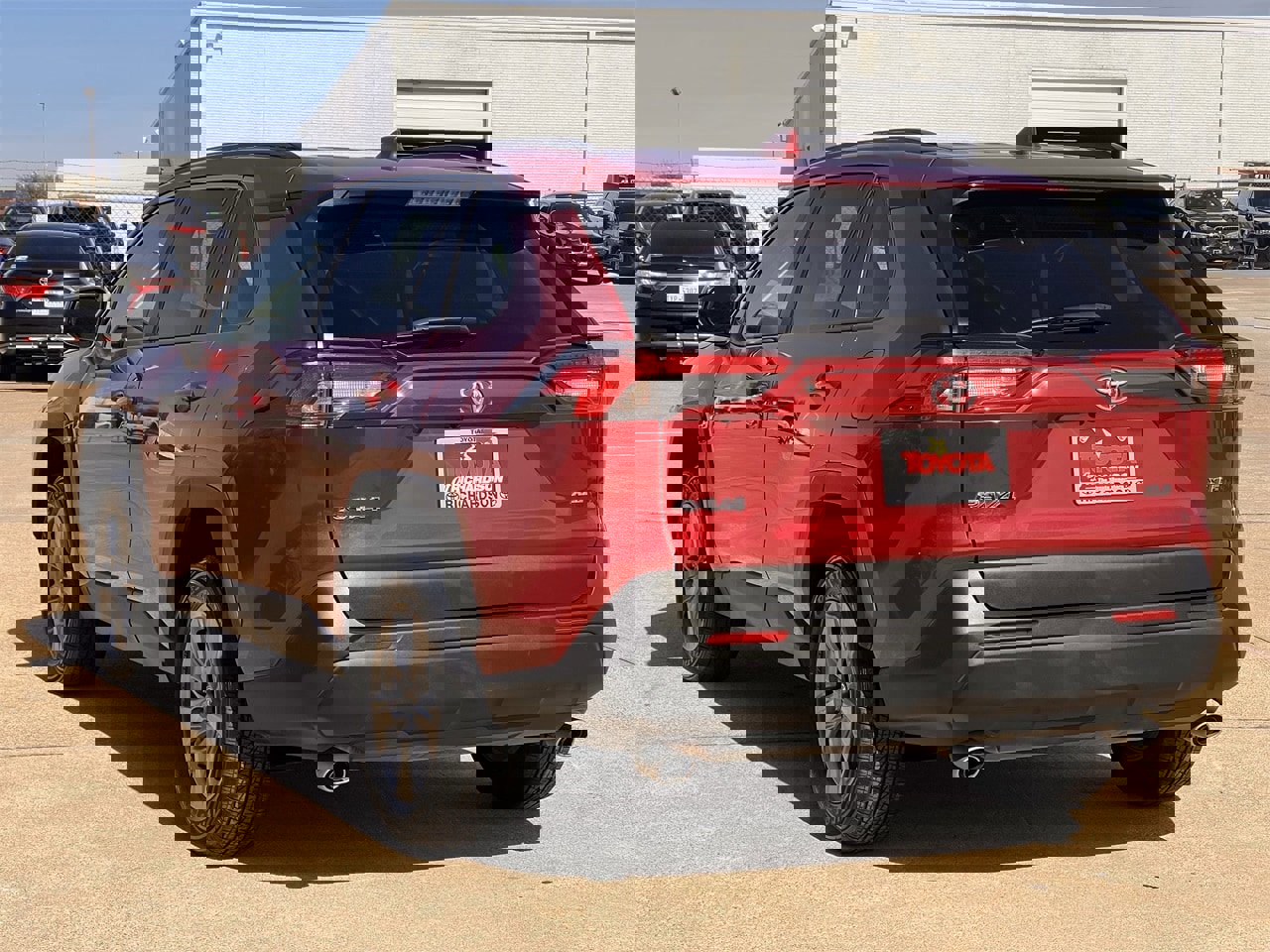 Used 2025 Toyota RAV4 XLE image 7