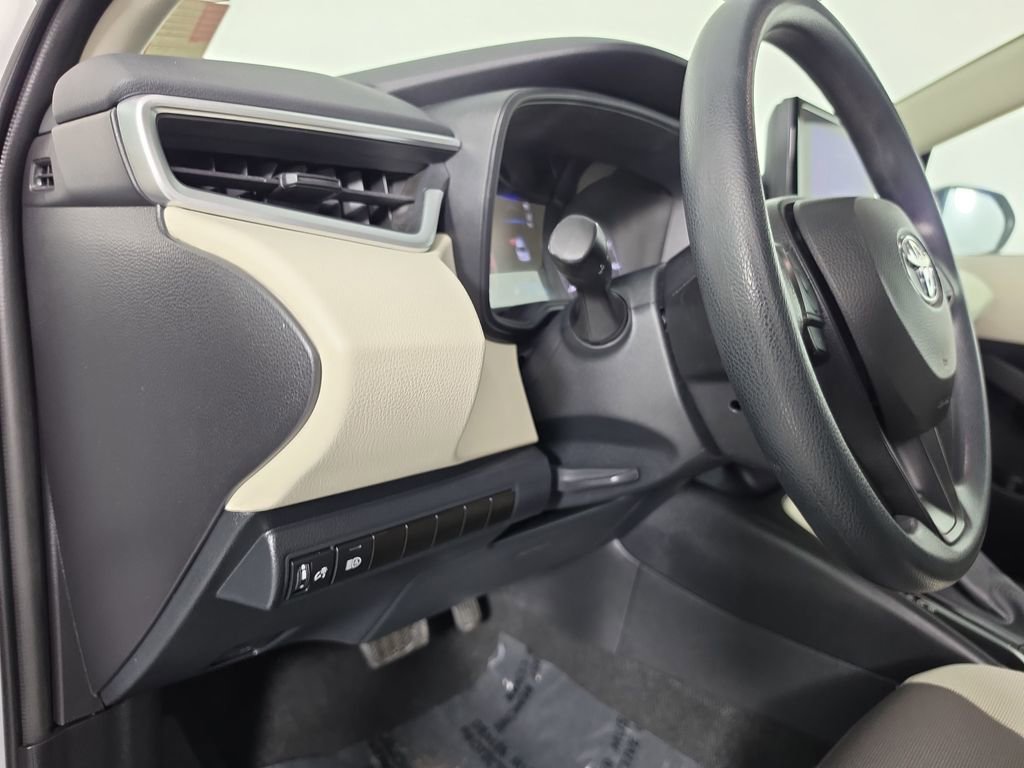 Certified 2024 Toyota Corolla LE FWD image 11