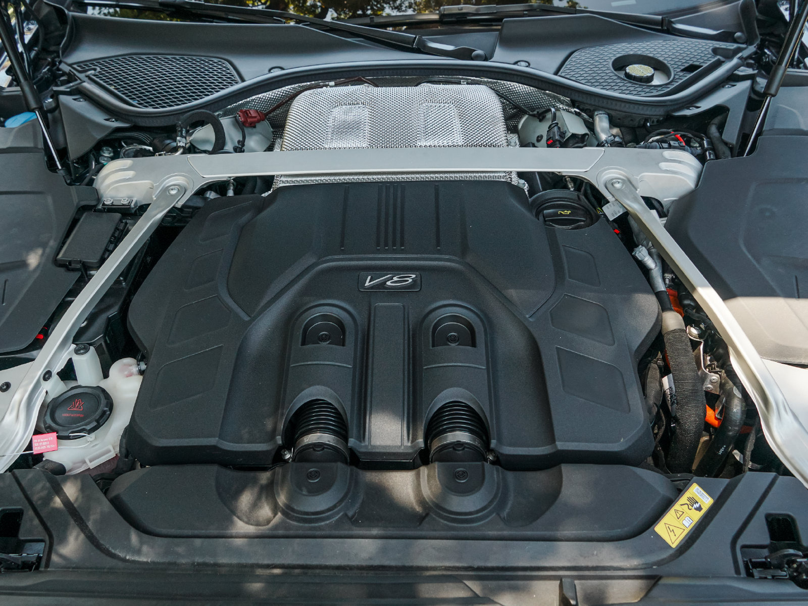 New 2025 Bentley Flying Spur Plug-In Hybrid AWD/4WD image 33
