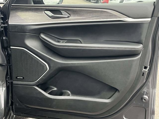 Used 2021 Jeep Grand Cherokee L Limited image 27