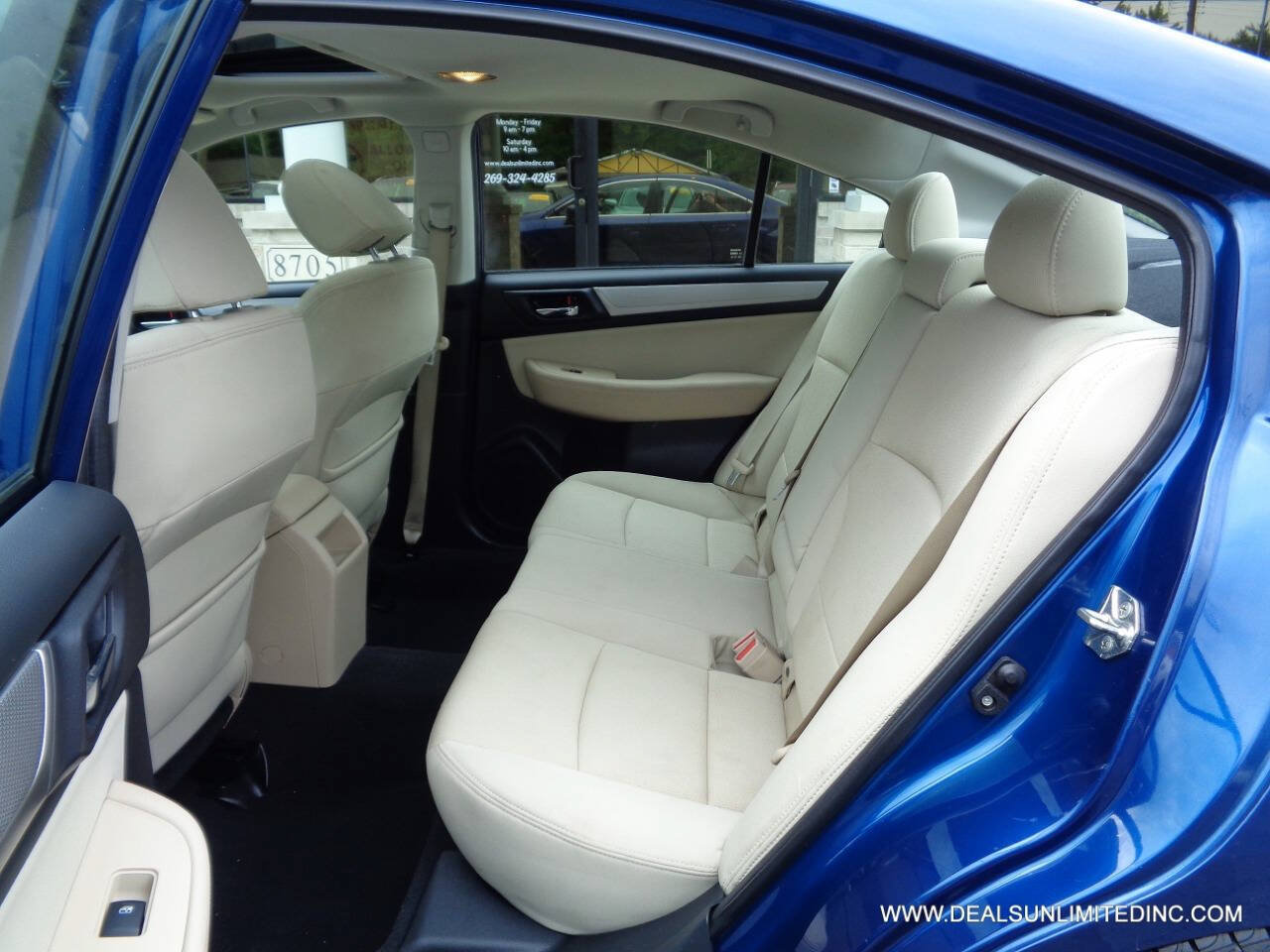 Used 2017 Subaru Legacy 2.5i Premium w/ Moonroof Package AWD/4WD image 16