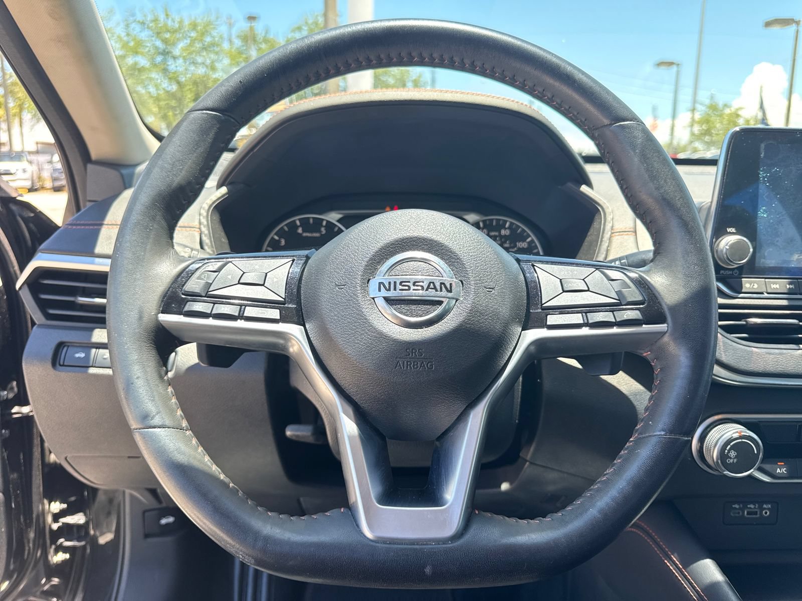 Used 2019 Nissan Altima 2.5 SR FWD image 25