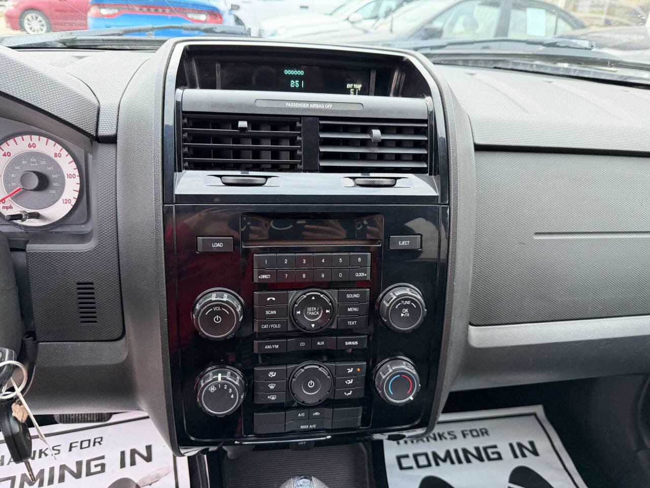 Used 2011 MAZDA Tribute i image 23