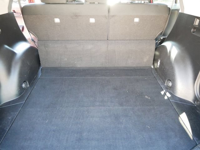 Used 2014 Toyota RAV4 LE AWD/4WD image 10