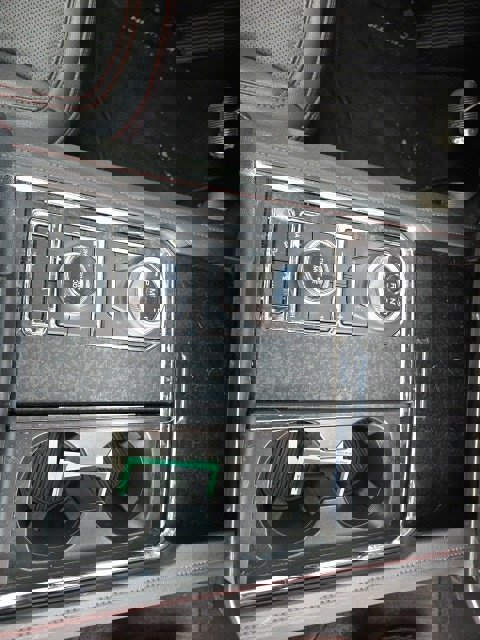 Used 2024 Ford Expedition Limited image 53