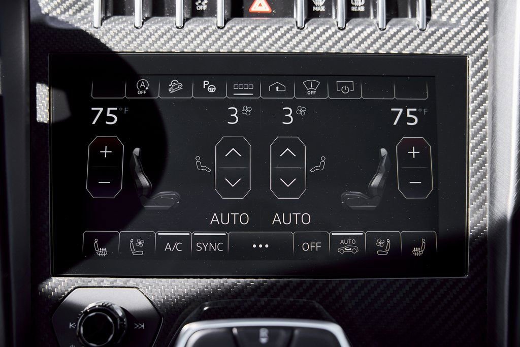 Used 2024 Lamborghini Urus Performante image 85