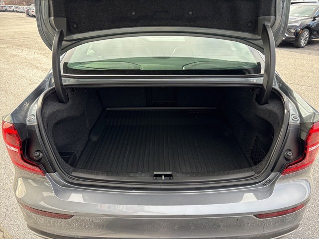 Used 2020 Volvo S60 T6 Inscription w/ Protection Package Premier image 15