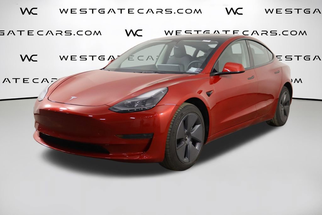 Used 2023 Tesla Model 3 Standard Range image 1