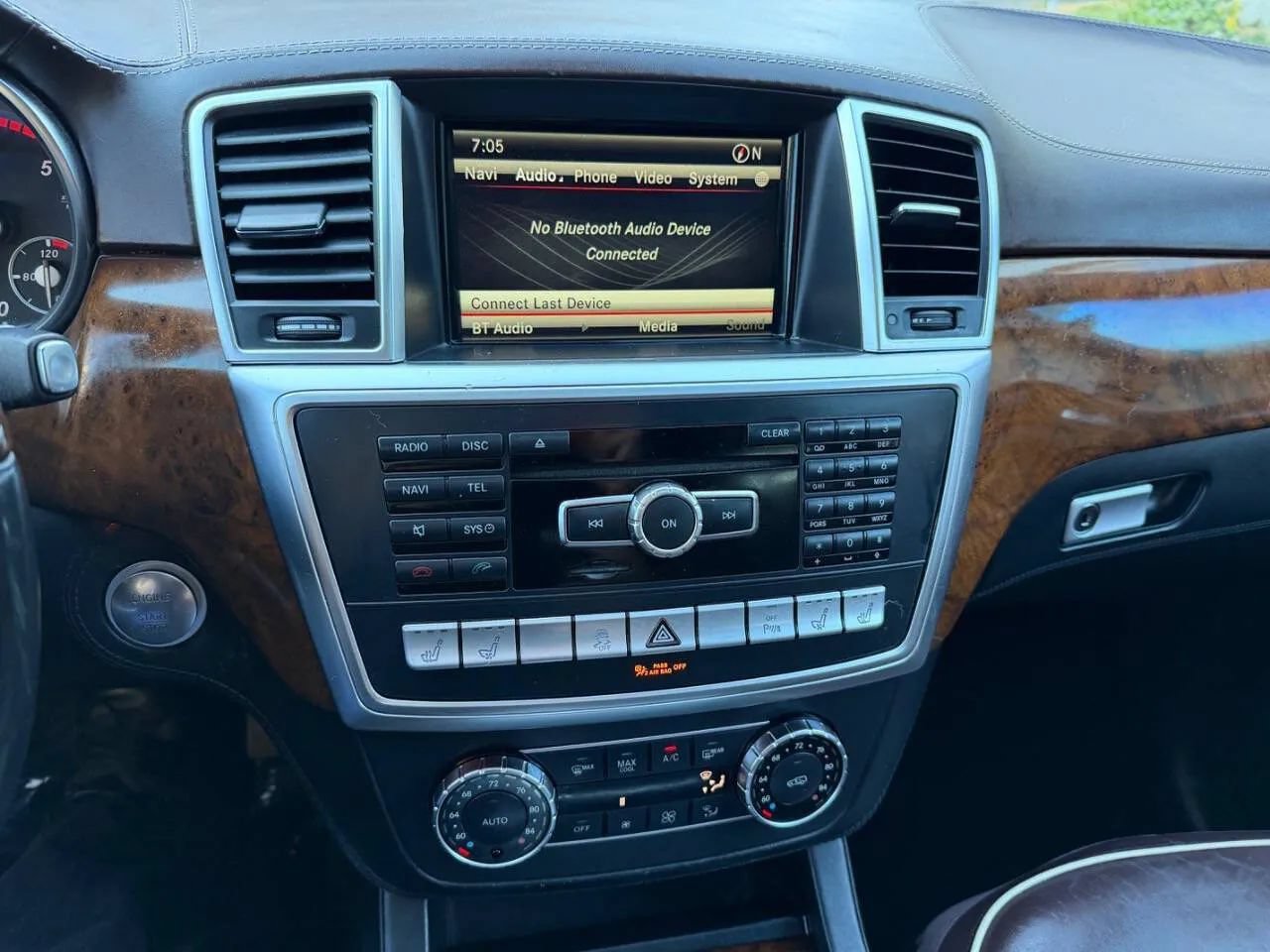Used 2016 Mercedes-Benz GL 320 BlueTEC 4MATIC image 12