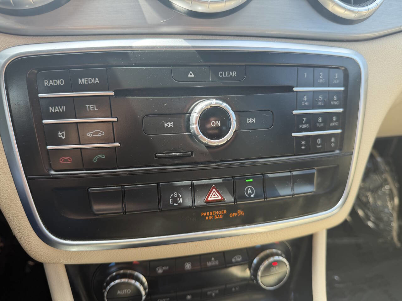 Used 2015 Mercedes-Benz CLA 250 CLA 250 4dr Sedan image 11