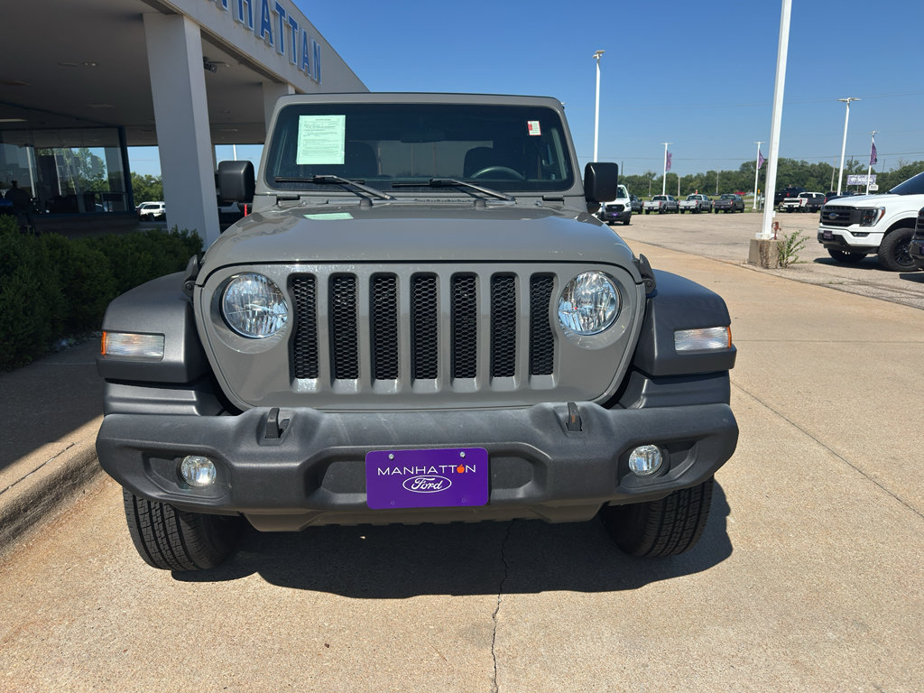 Used 2018 Jeep Wrangler Sport AWD/4WD image 8