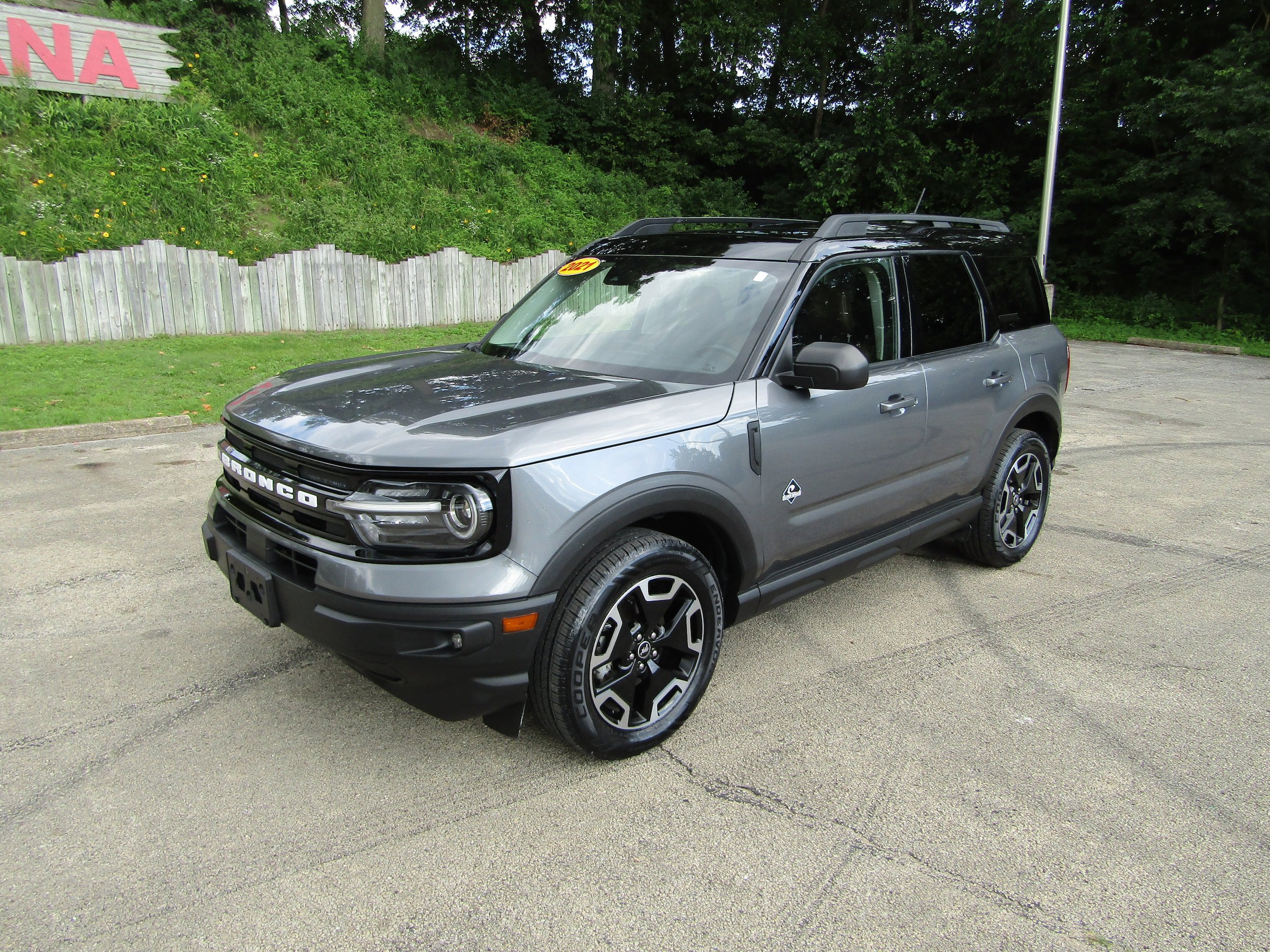 Used 2021 Ford Bronco Sport Outer Banks w/ Outer Banks Package AWD/4WD image 8