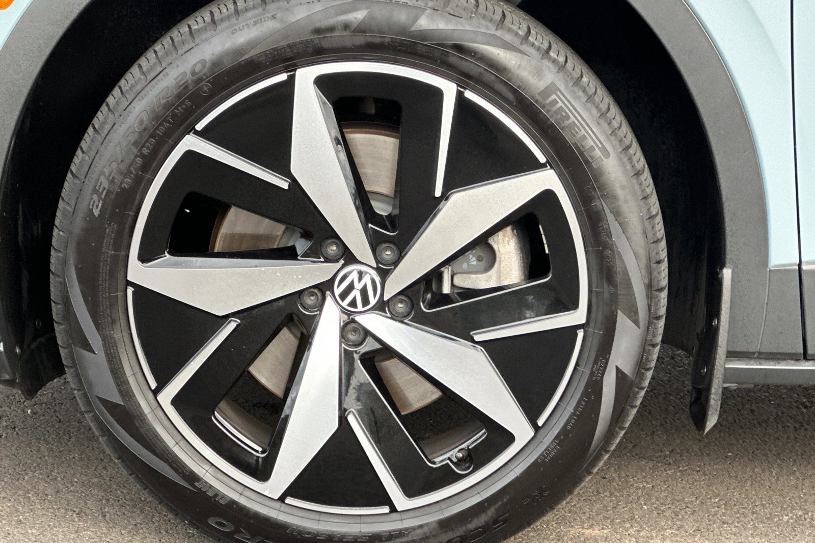 Used 2023 Volkswagen ID.4 Pro S image 32