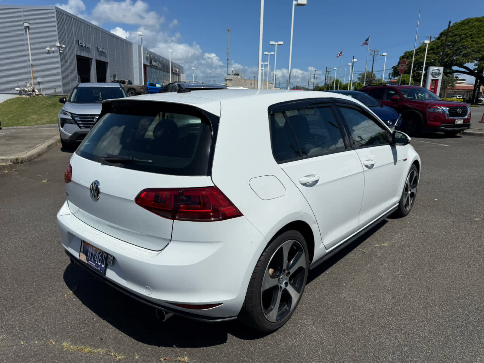 Used 2017 Volkswagen GTI S FWD image 3