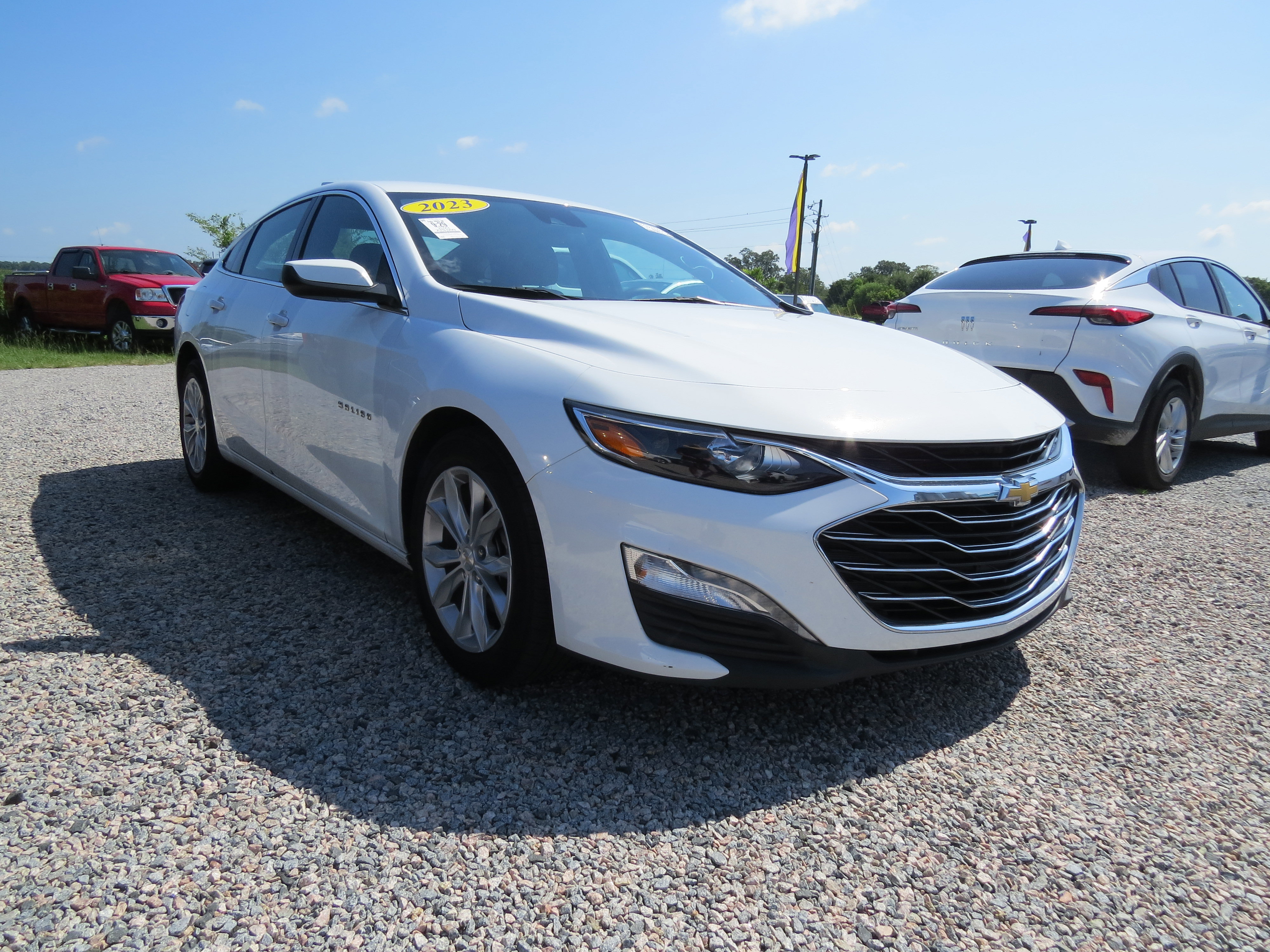 Used 2023 Chevrolet Malibu LT image 9