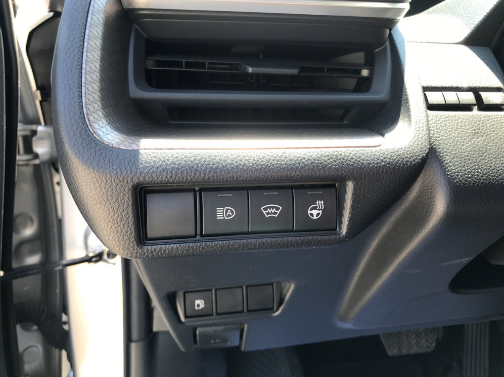 Used 2023 Toyota Prius XLE FWD image 14