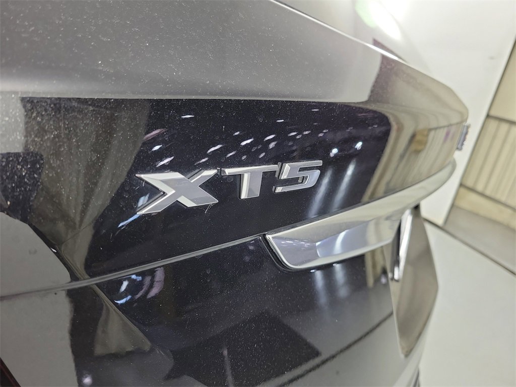 Certified 2024 Cadillac XT5 Premium Luxury w/ Technology Package image 7