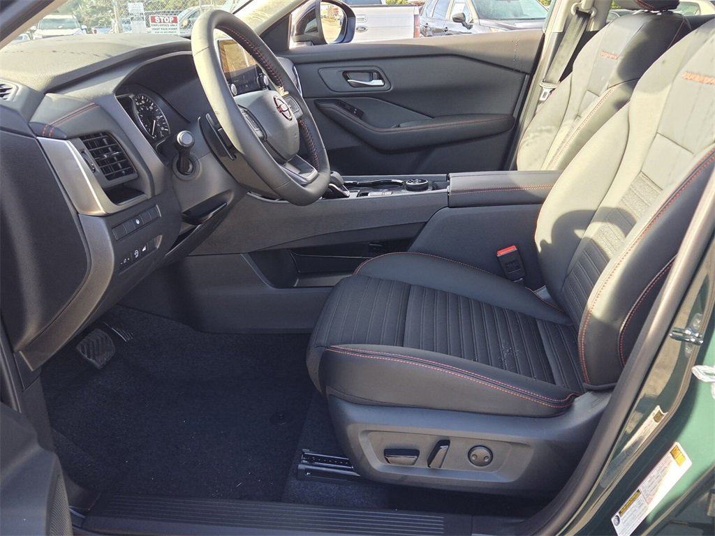 New 2026 Nissan Rogue SV image 3