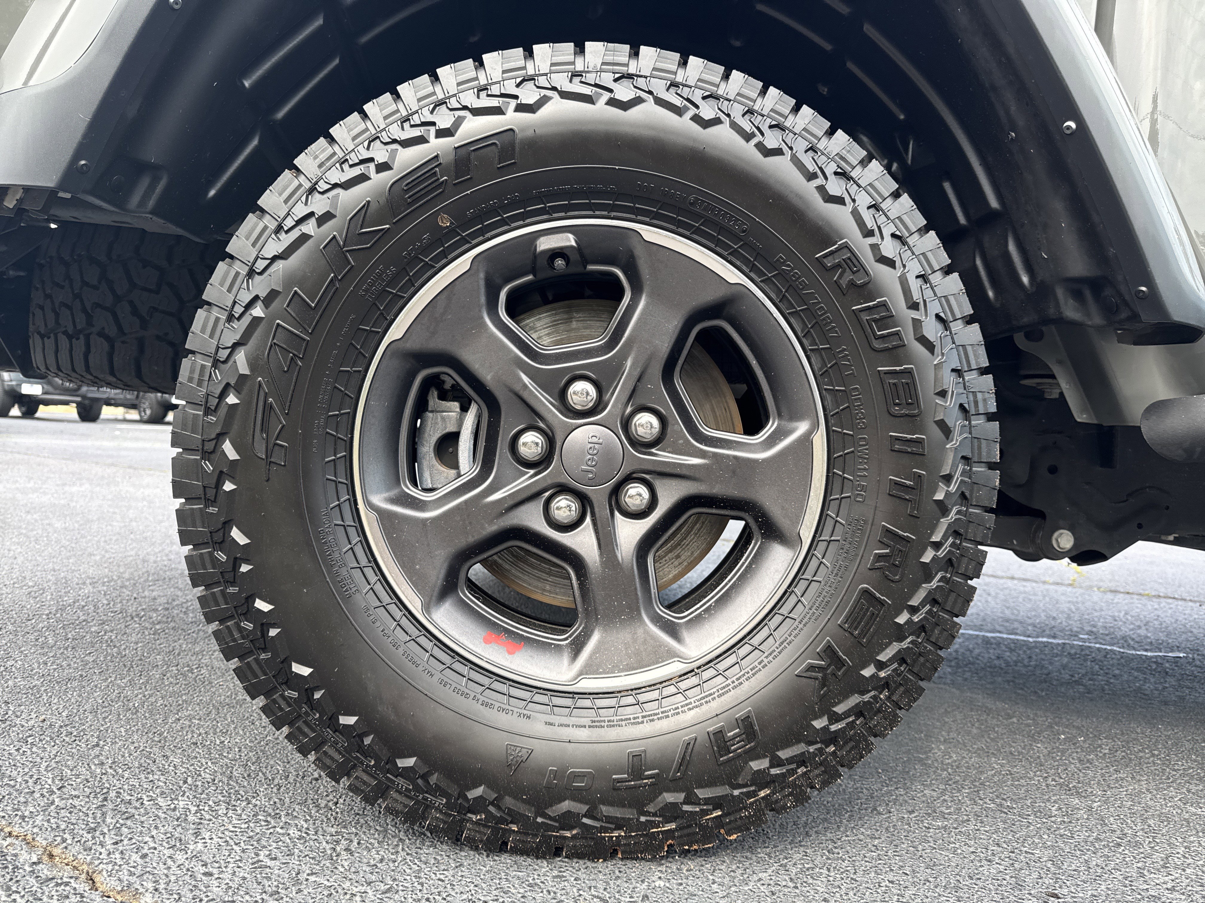 Used 2021 Jeep Gladiator Rubicon AWD/4WD image 19