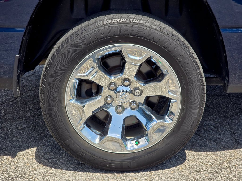 Used 2022 RAM 1500 Big Horn AWD/4WD image 12
