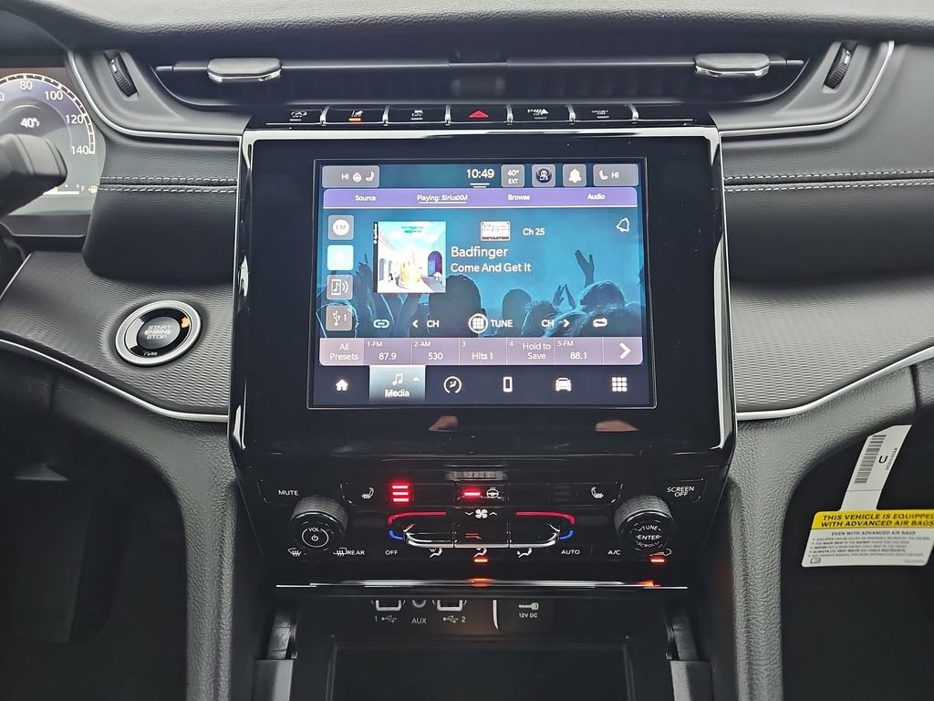 New 2025 Jeep Grand Cherokee Laredo image 19