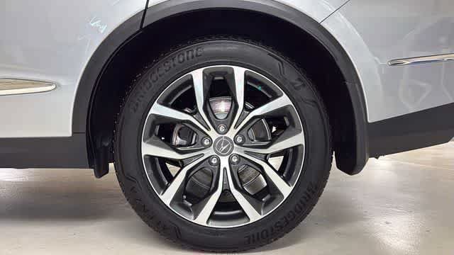 Used 2022 Acura MDX SH-AWD w/ Technology Package image 11